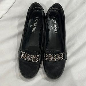 CHANEL FLATS
